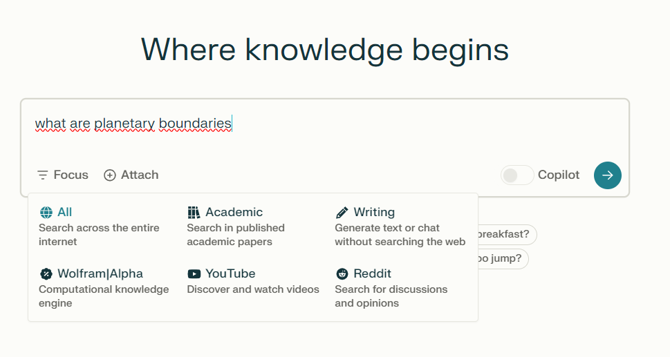 The image shows the Perlexity search mask in which the question: "What are planetary boundaries?" was entered. Clicked is the focus function, whose individual subcategories are expanded (All, Academic, Writing, Reddit, YouTube, Wolfram/Alpha)